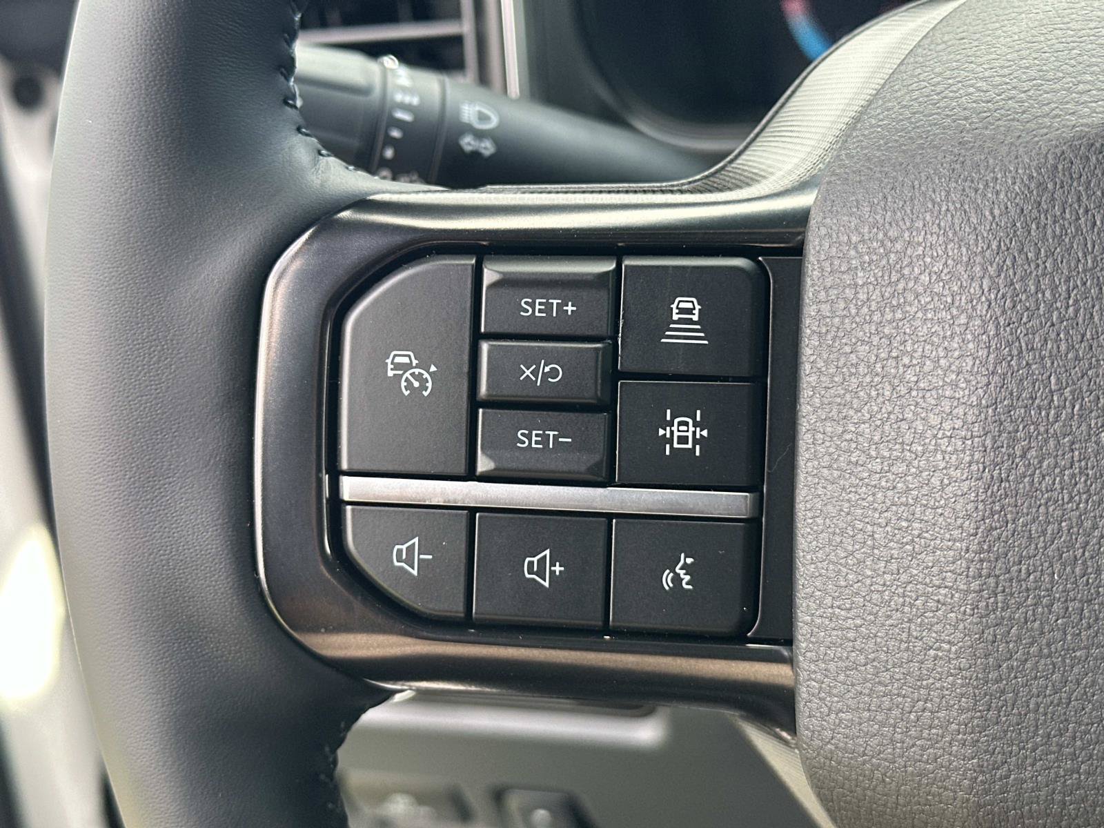 New 2026 Ford F350 Platinum AWD/4WD image 10