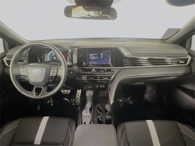 Used 2025 Toyota Camry LE image 27