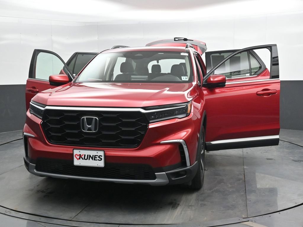 Used 2024 Honda Pilot Touring image 53