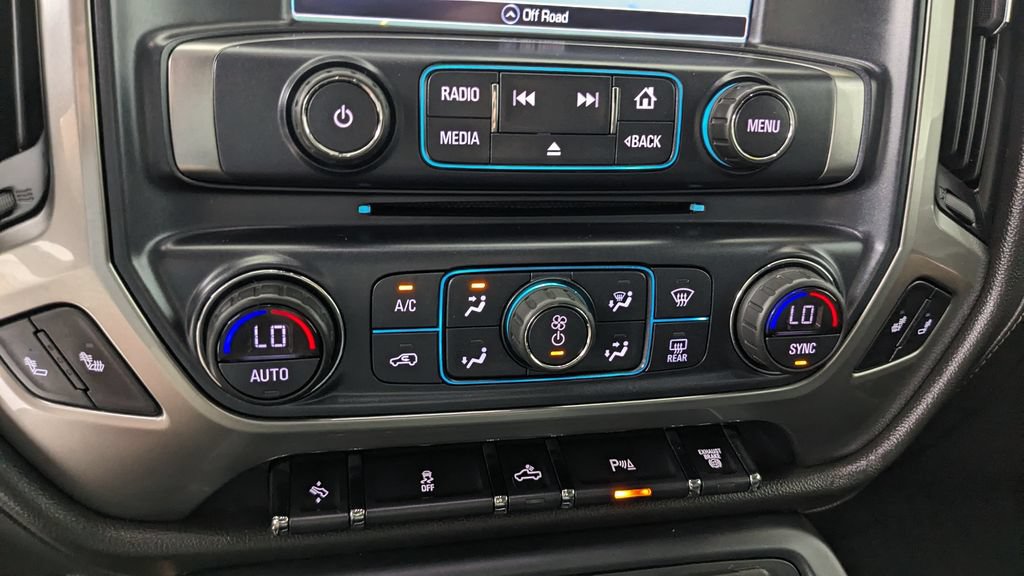Used 2018 Chevrolet Silverado 2500 LTZ w/ Duramax Plus Package AWD/4WD image 26