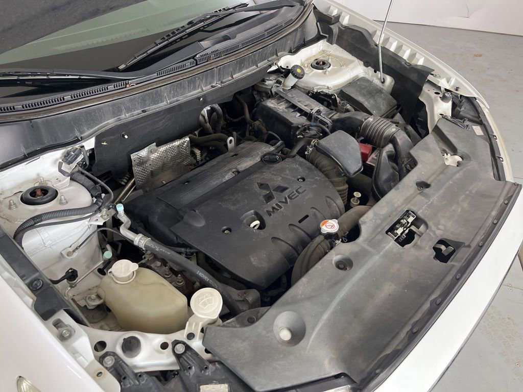 Used 2015 Mitsubishi Outlander Sport ES image 11