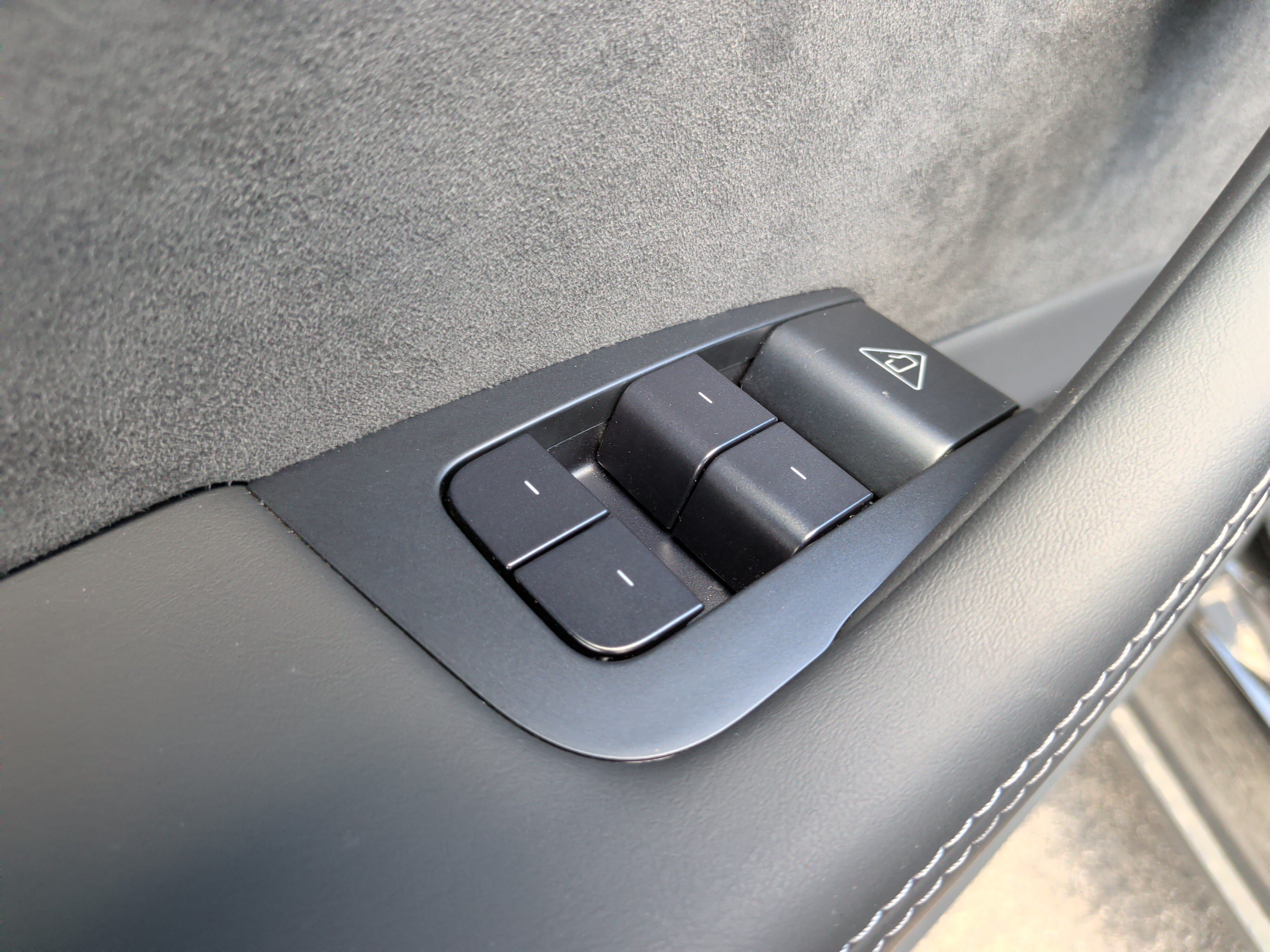 Used 2026 Tesla Model Y AWD image 26