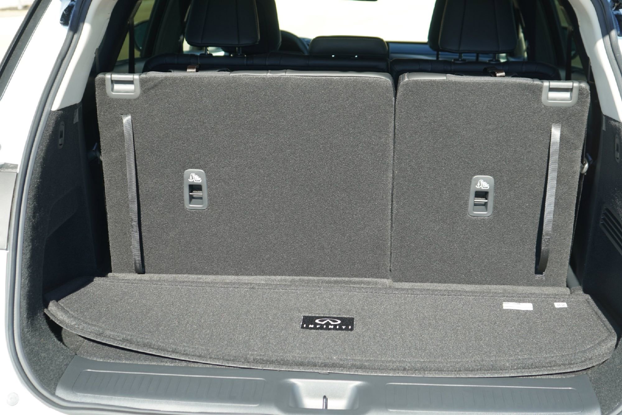 New 2026 INFINITI QX60 Luxe w/ Cargo Package image 27