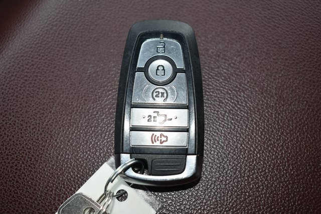 Used 2023 Ford F150 Lariat w/ Equipment Group 502A High image 40