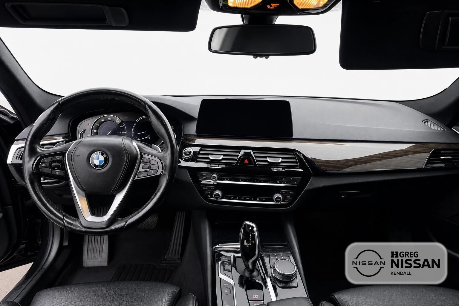 Used 2018 BMW 530e w/ Premium Package 2 RWD image 8