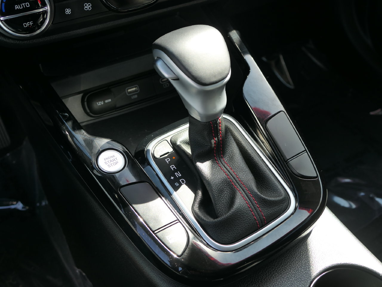 Certified 2023 Kia Soul GT-Line FWD image 24