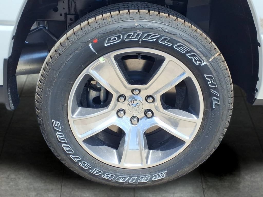 New 2026 RAM 1500 Express AWD/4WD image 8