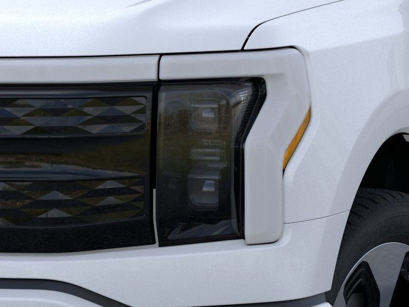 New 2025 Ford F150 Lightning Platinum AWD/4WD image 47