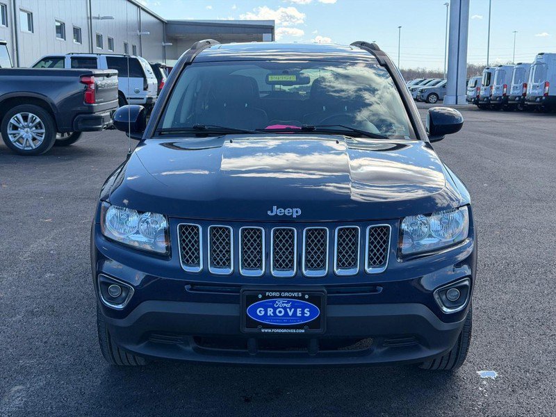 Used 2017 Jeep Compass High Altitude image 2