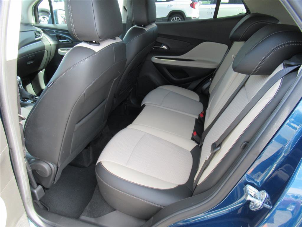 Used 2020 Buick Encore Preferred w/ Safety Package image 28