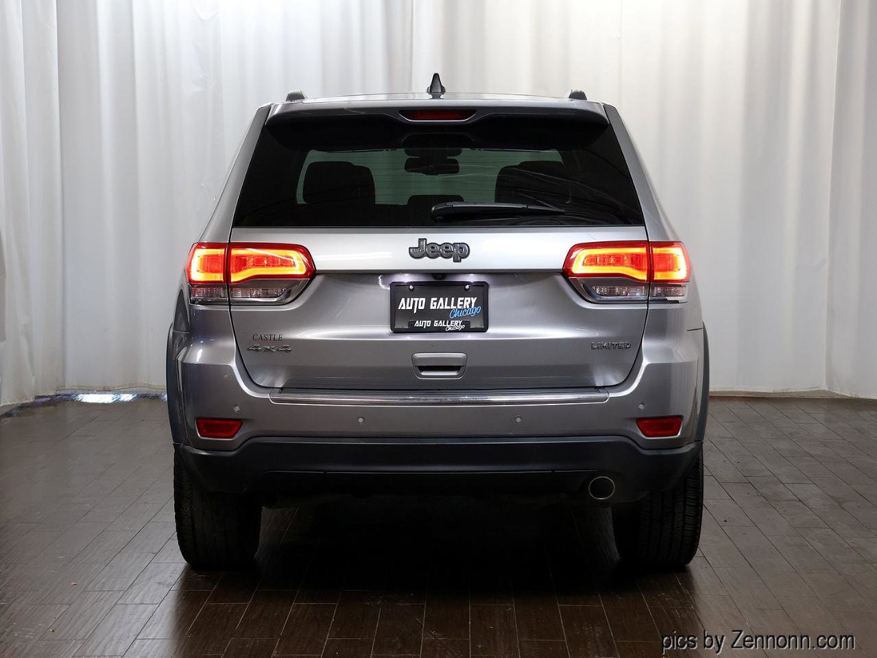 Used 2015 Jeep Grand Cherokee Limited AWD/4WD image 7