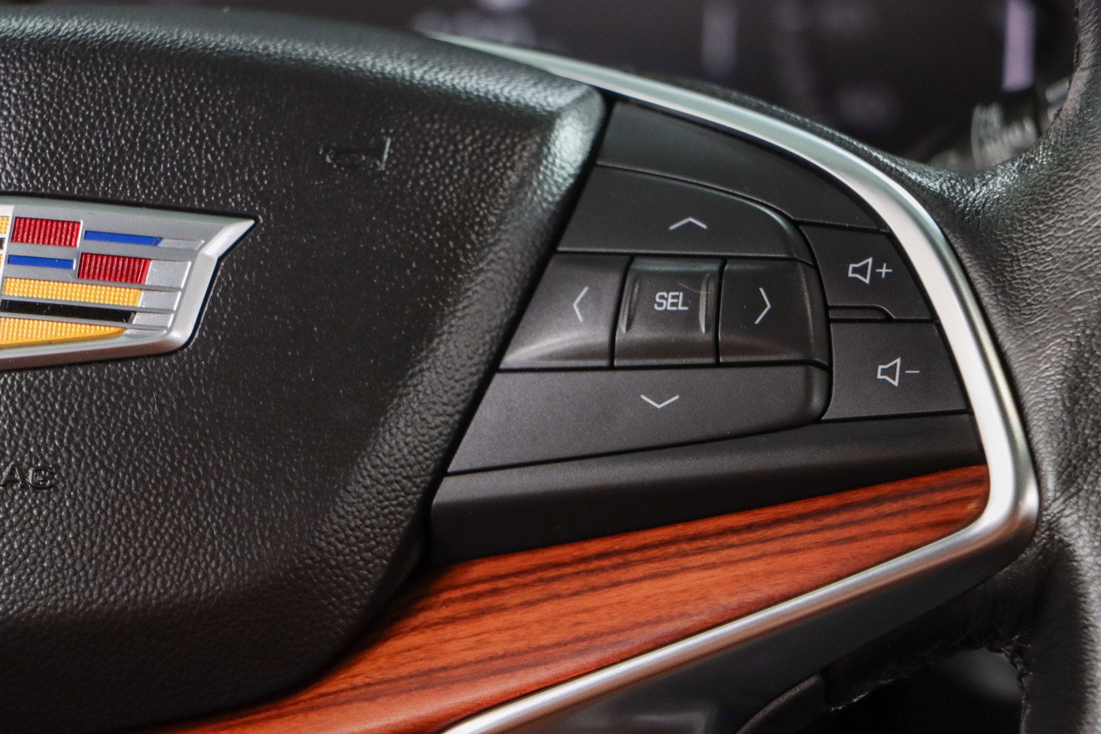 Used 2023 Cadillac XT5 Premium Luxury image 14