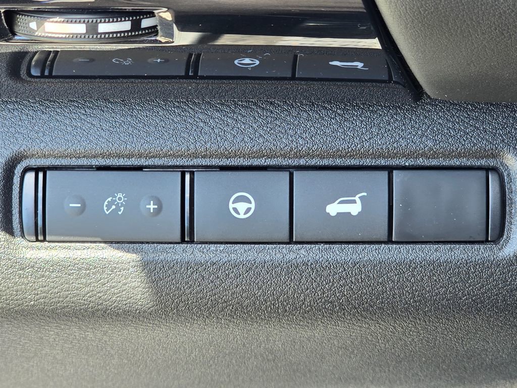 New 2026 Nissan Pathfinder SV w/ Cargo Package AWD/4WD image 20