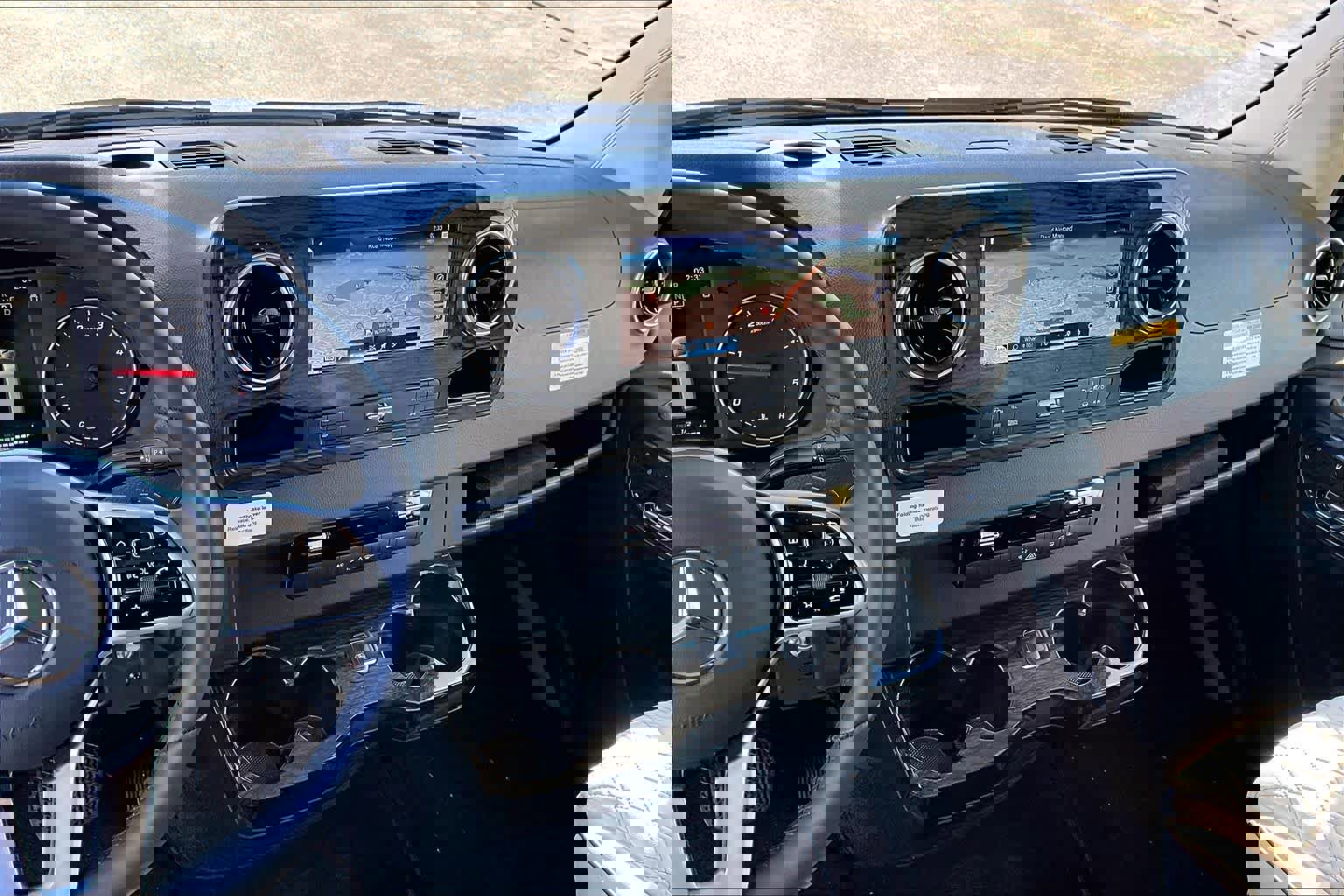 Used 2024 Mercedes-Benz Sprinter 3500 image 7