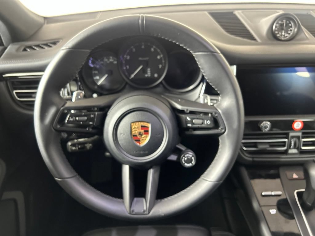 Certified 2026 Porsche Macan Turbo AWD/4WD image 20