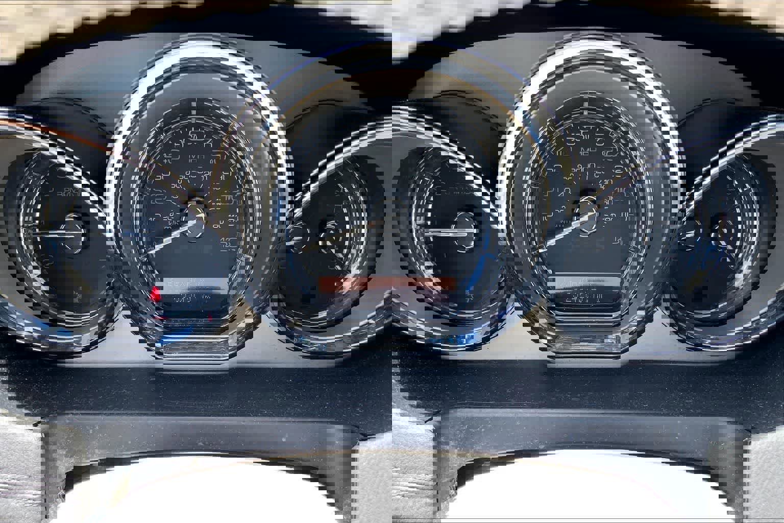 Used 2010 Lincoln MKT 2WD image 18