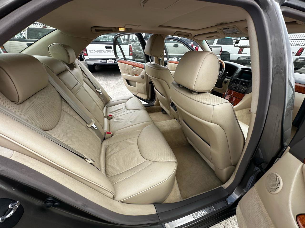 Used 2005 Lexus LS 430 image 43