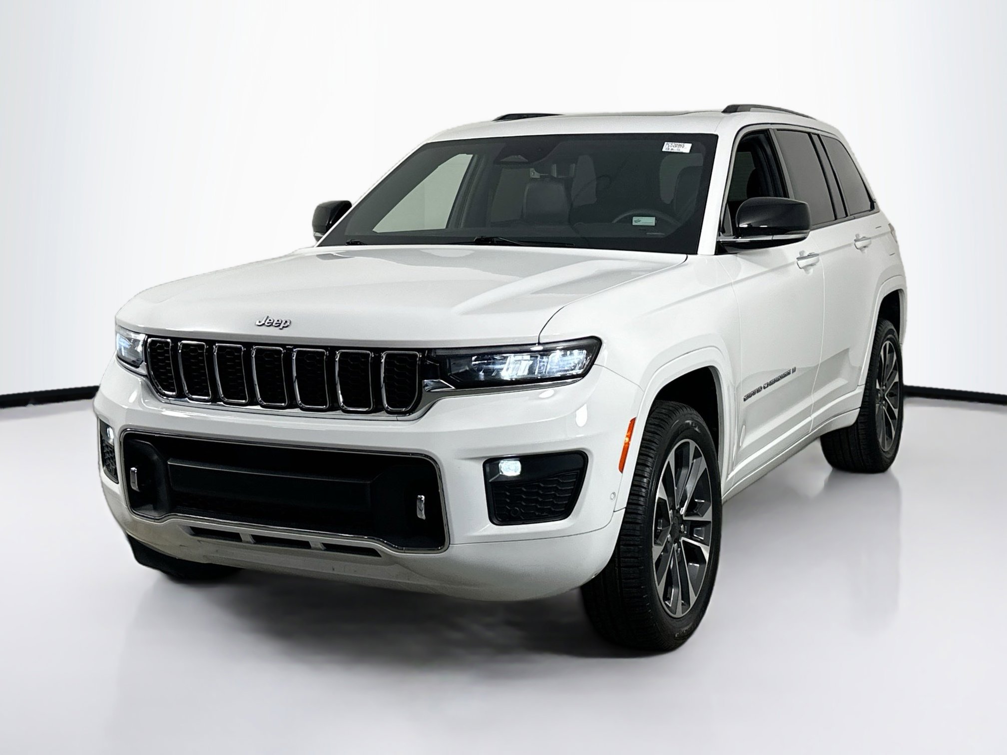Used 2023 Jeep Grand Cherokee Overland w/ Luxury Tech Group IV