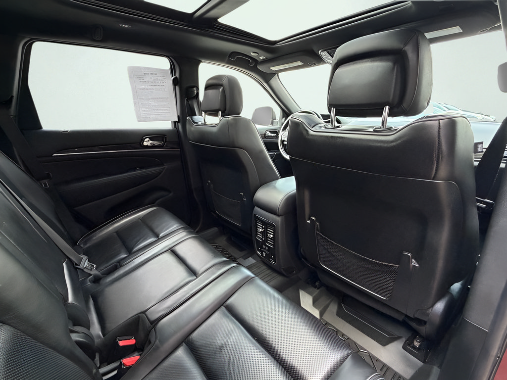 Used 2019 Jeep Grand Cherokee Overland AWD/4WD image 30