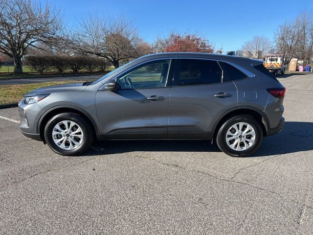 Used 2023 Ford Escape Active image 5