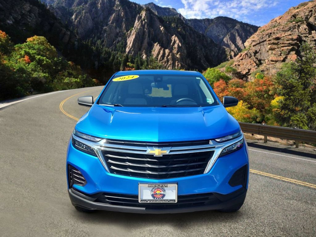 Used 2024 Chevrolet Equinox LS AWD/4WD image 6