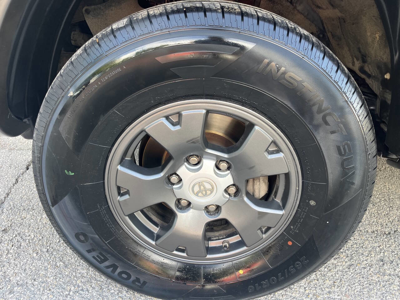 Used 2010 Toyota Tacoma PreRunner image 28