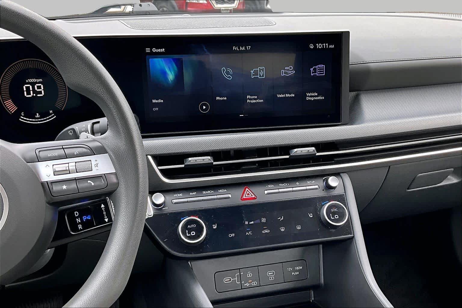 Used 2025 Hyundai Sonata SEL FWD image 6