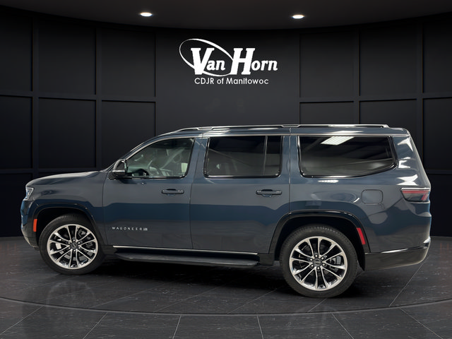 Used 2024 Jeep Wagoneer Series II w/ Premium Group I AWD/4WD image 4