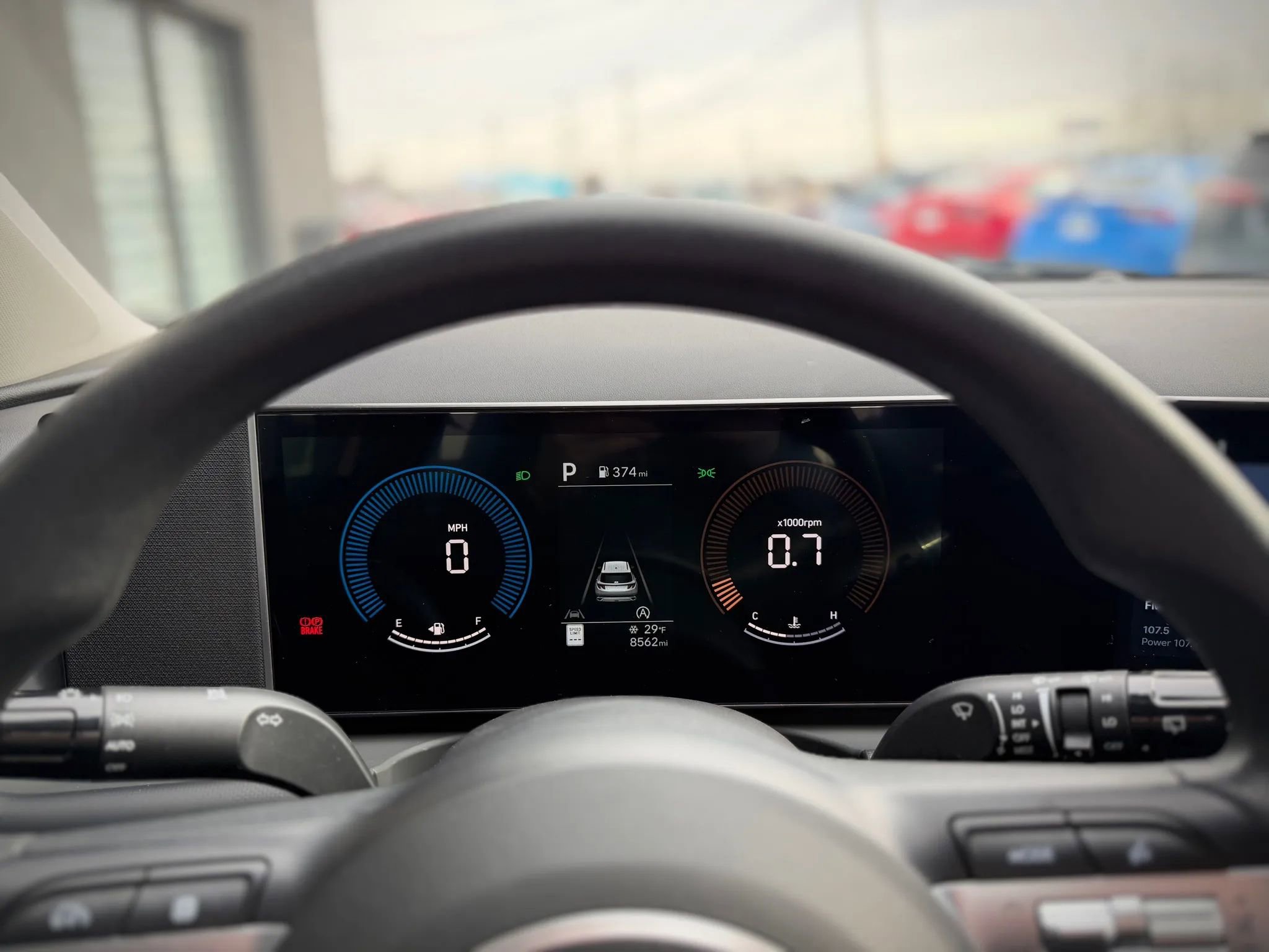 Used 2025 Hyundai Tucson SE image 12