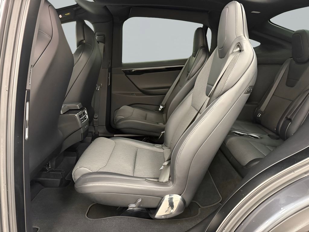 Used 2017 Tesla Model X 75D image 15