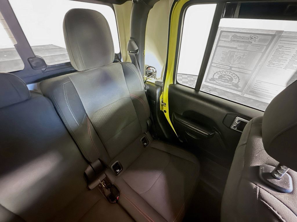 Used 2023 Jeep Gladiator Rubicon image 14