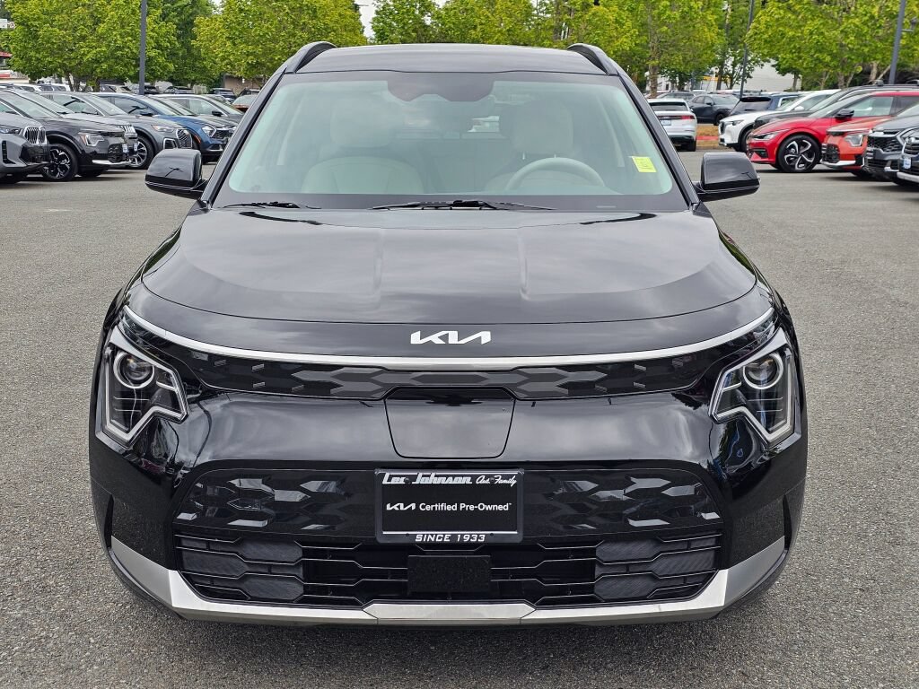 Certified 2023 Kia Niro Wind w/ Wind Preserve Package FWD image 2