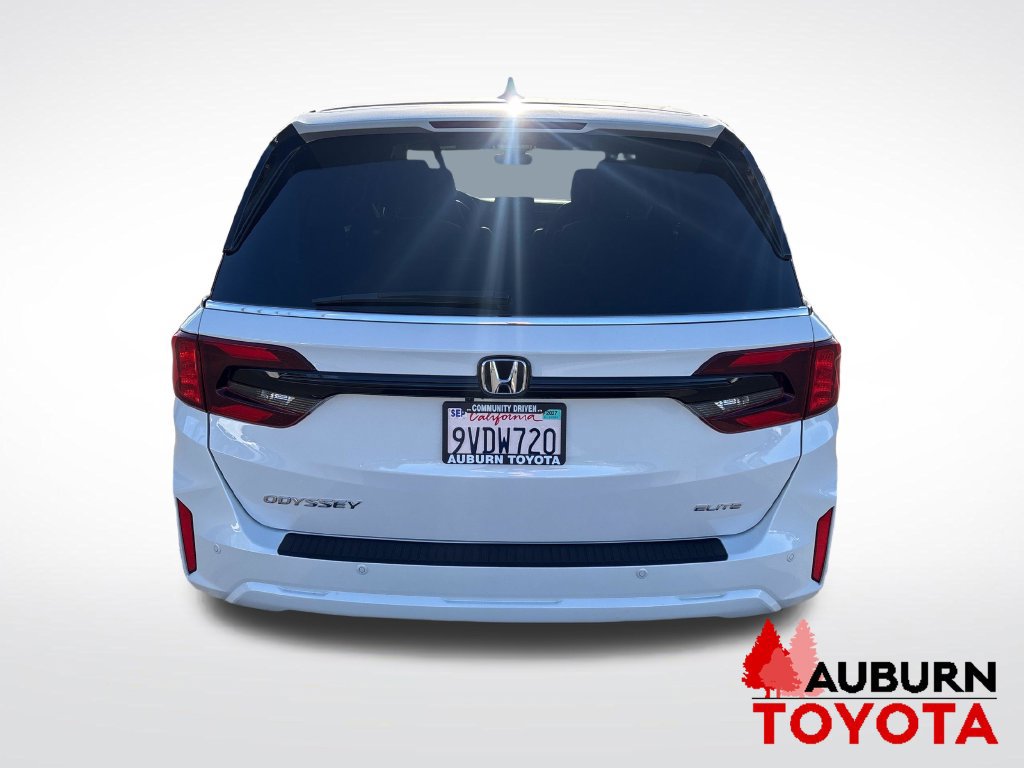 Used 2026 Honda Odyssey Elite image 6