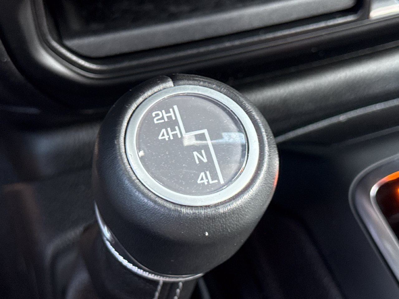 Certified 2025 Jeep Wrangler Unlimited Sahara AWD/4WD image 28