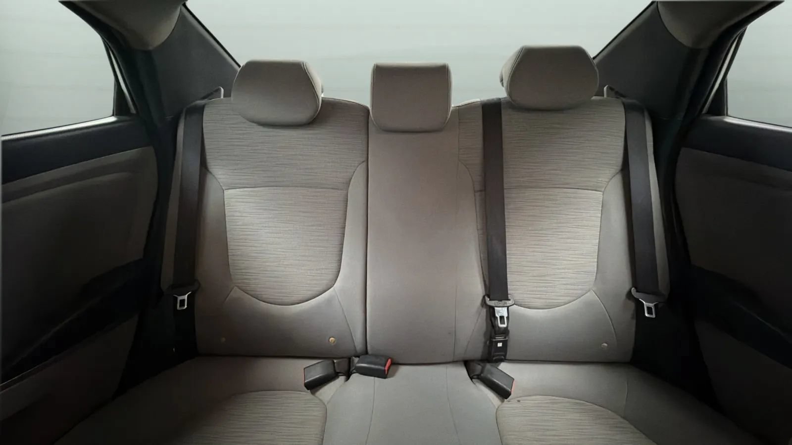 Used 2016 Hyundai Accent SE FWD image 17