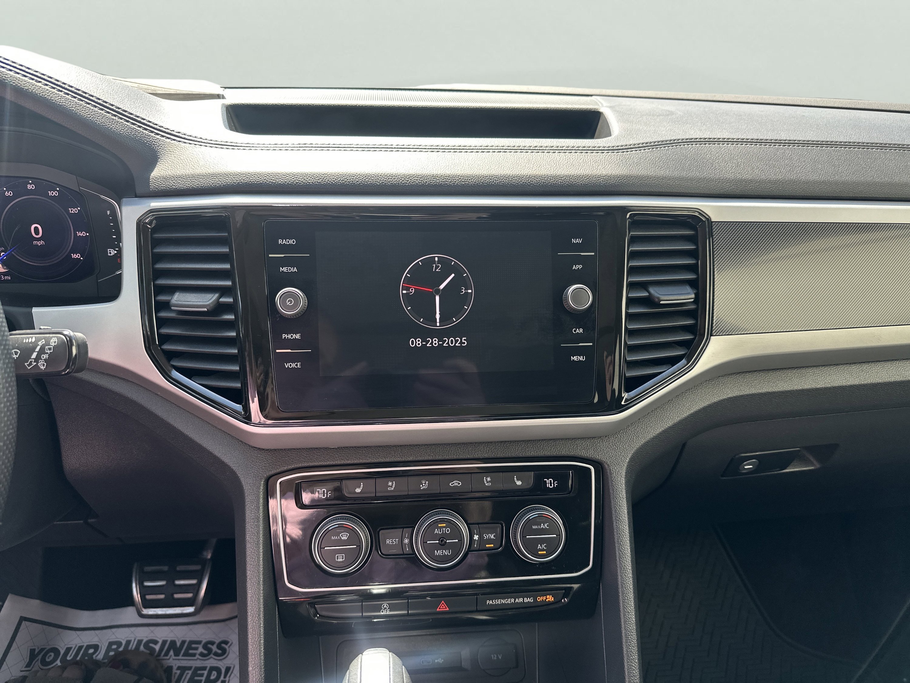 Used 2022 Volkswagen Atlas SEL Premium image 21