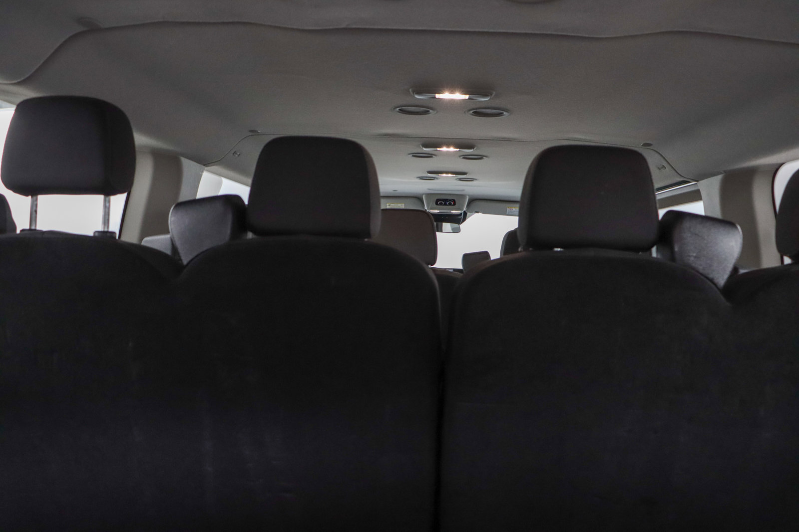 Used 2023 Ford Transit 350 XLT image 28