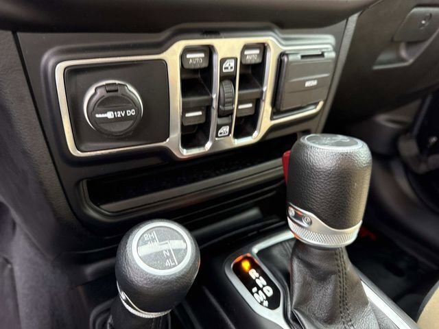 Used 2019 Jeep Wrangler Unlimited Sport S image 29