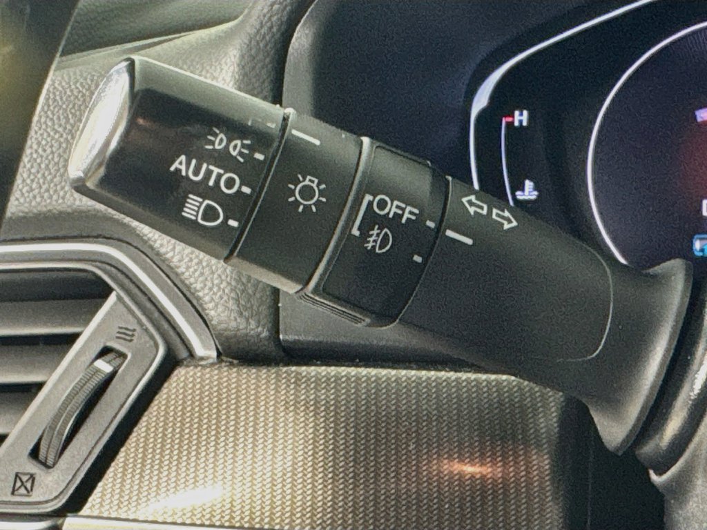 Used 2019 Honda Accord Sport image 10