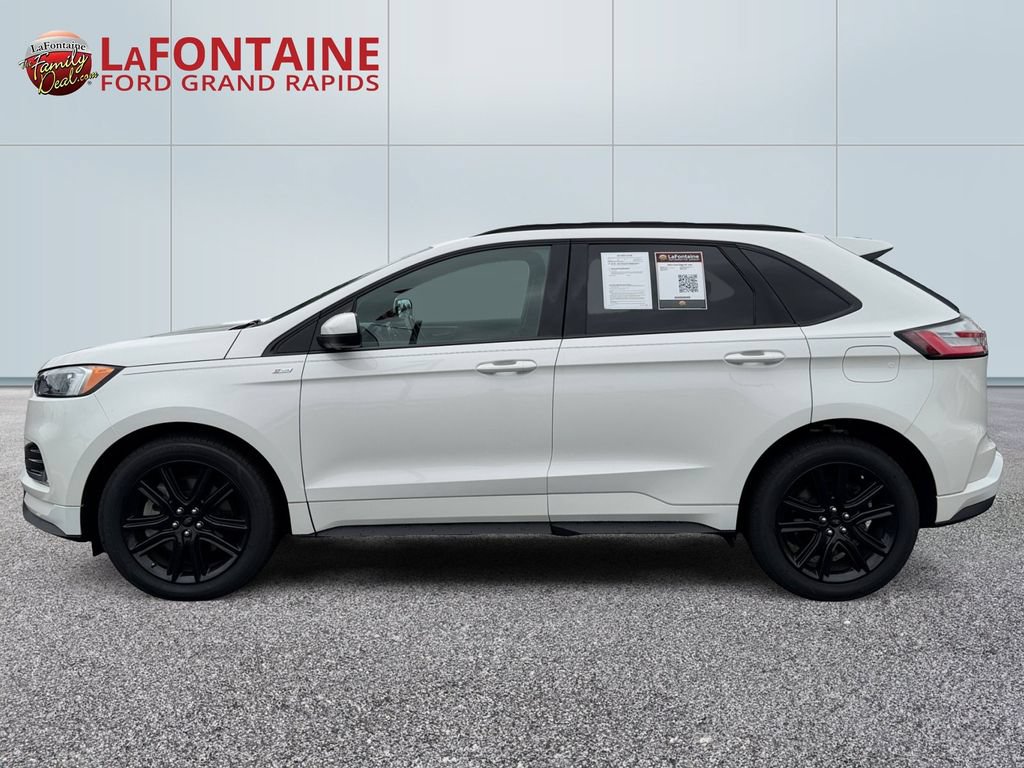 Used 2022 Ford Edge ST-Line AWD/4WD image 4