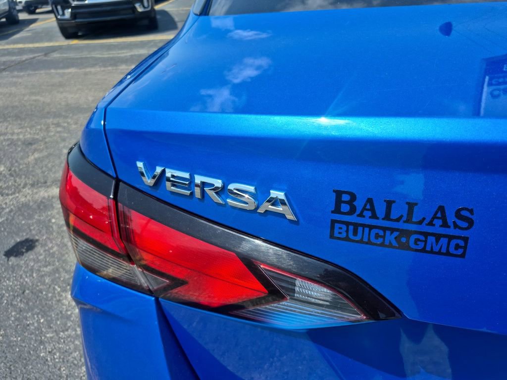Used 2020 Nissan Versa SV FWD image 32