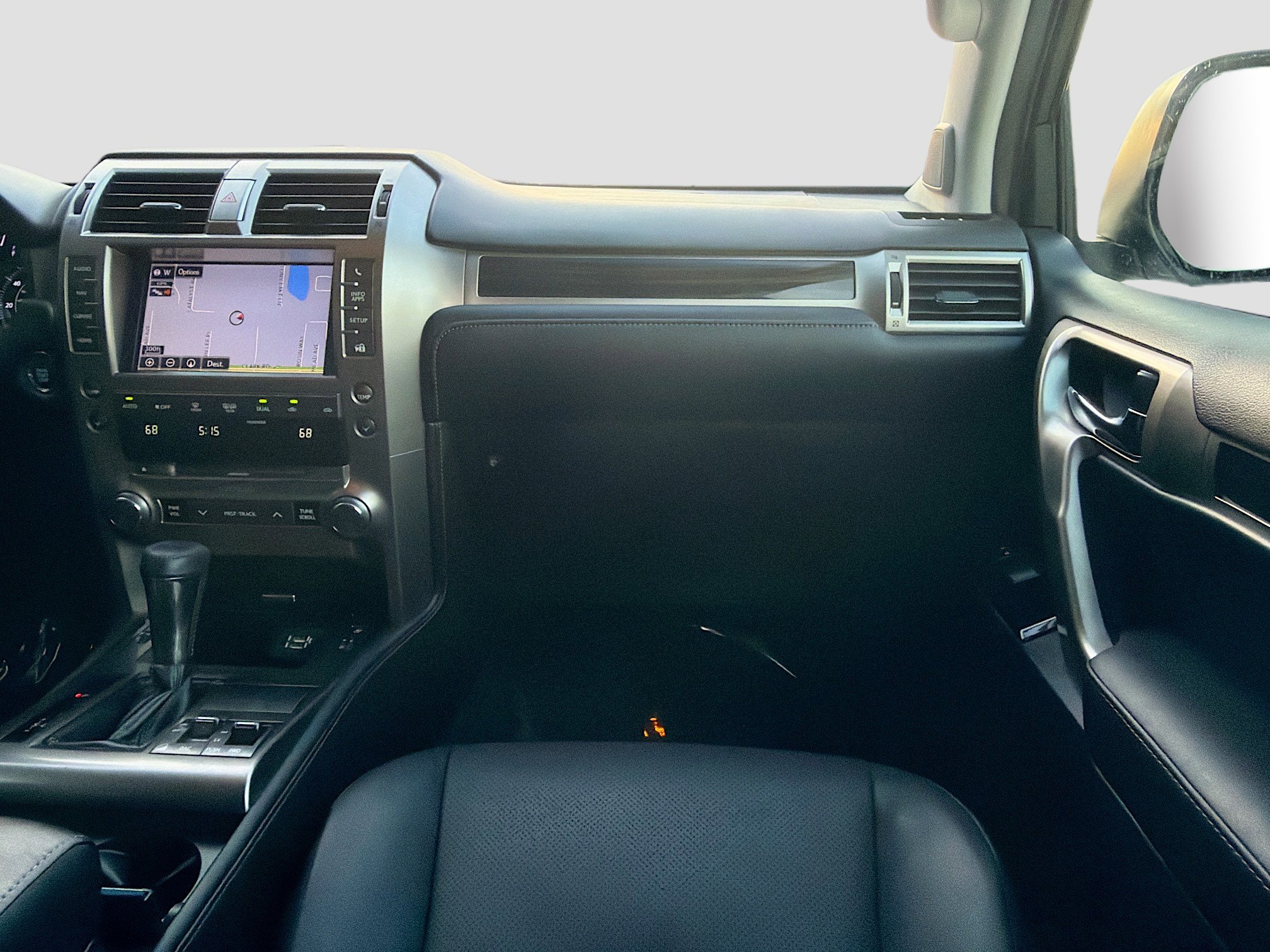 Used 2017 Lexus GX 460 image 17