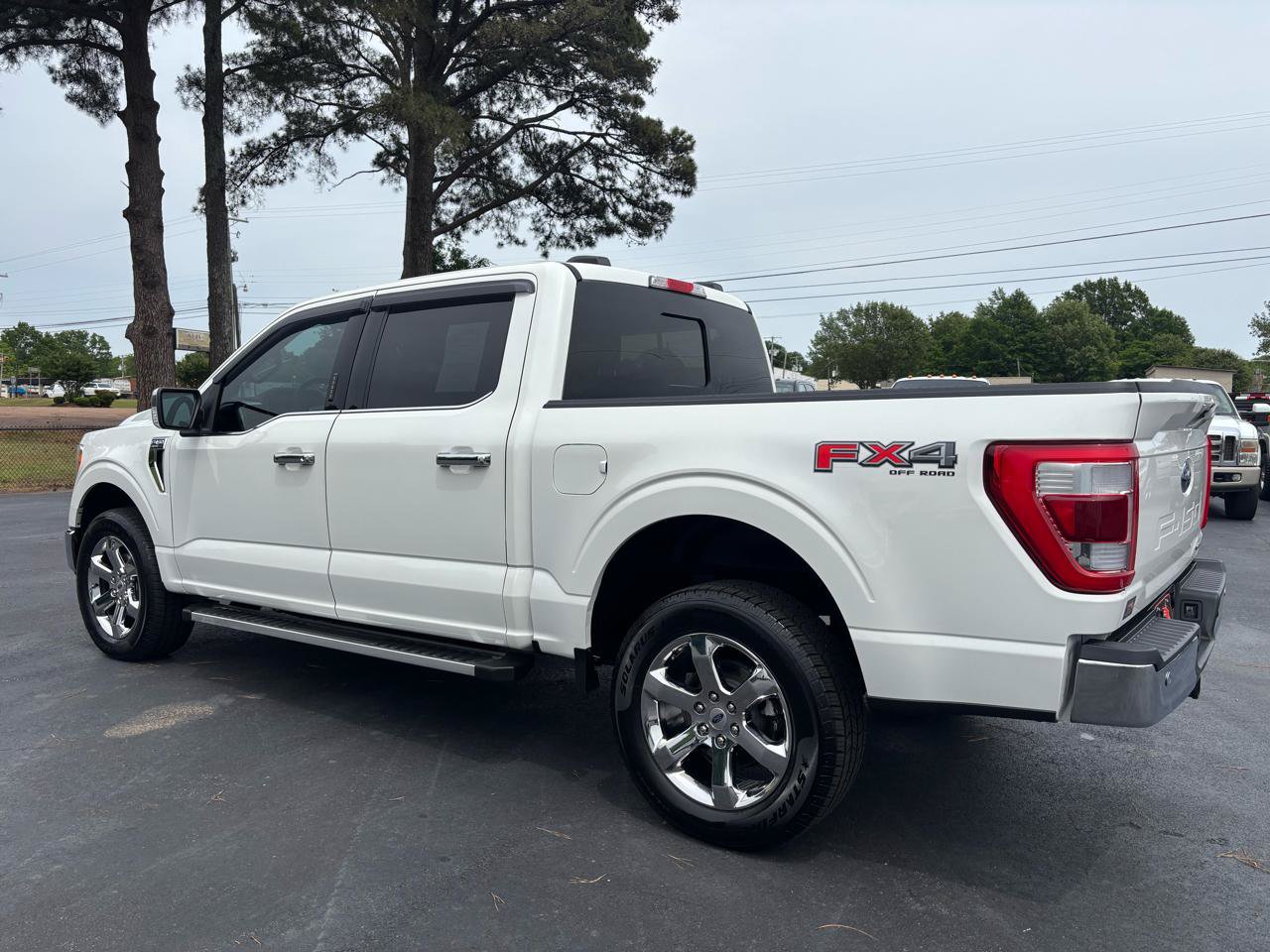 Used 2022 Ford F150 Lariat AWD/4WD image 8