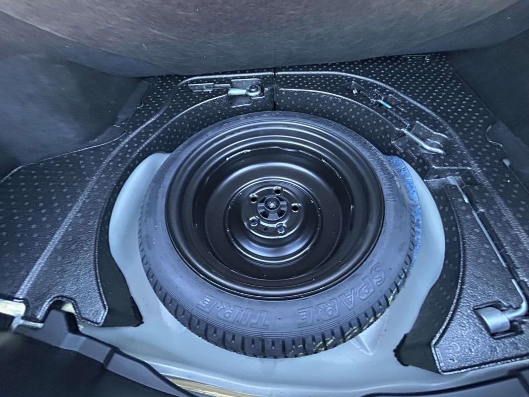 Used 2024 MAZDA MAZDA3 s image 16