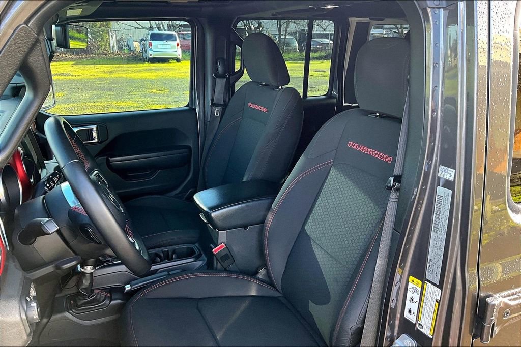 Used 2018 Jeep Wrangler Unlimited Rubicon AWD/4WD image 9
