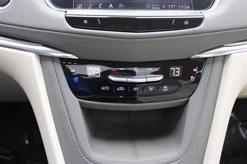 Used 2023 Cadillac XT5 Premium Luxury FWD image 16