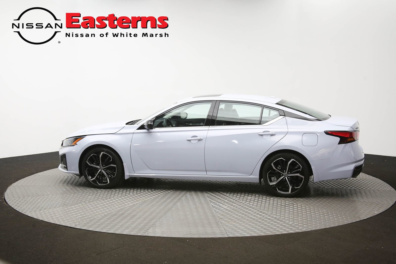 Used 2023 Nissan Altima 2.5 SR w/ SR Premium Package FWD image 61