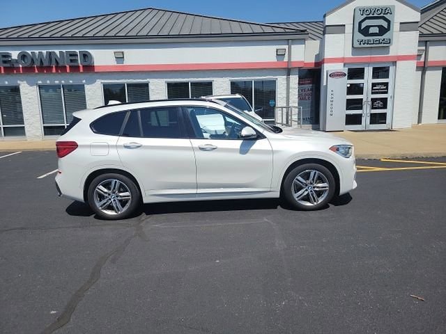 Used 2019 BMW X1 xDrive28i w/ M Sport Package AWD/4WD image 11
