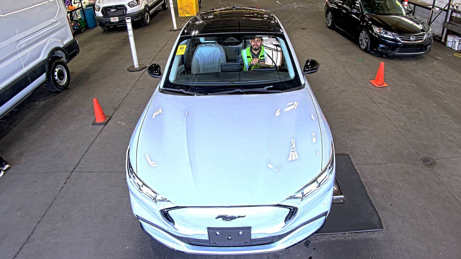 Used 2022 Ford Mustang Mach-E Premium AWD/4WD image 2