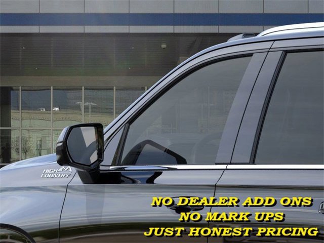 New 2026 Chevrolet Suburban High Country w/ LPO, Illumination Package image 12
